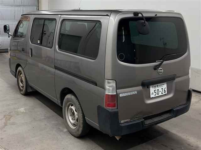 2008 Nissan Caravan auction photo 2