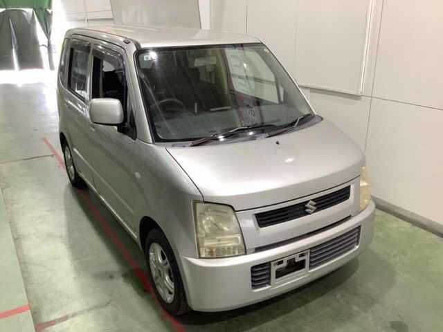 Japan Auction Vehicles 4 2005 Suzuki Wagon R 4WD FX auction photo
