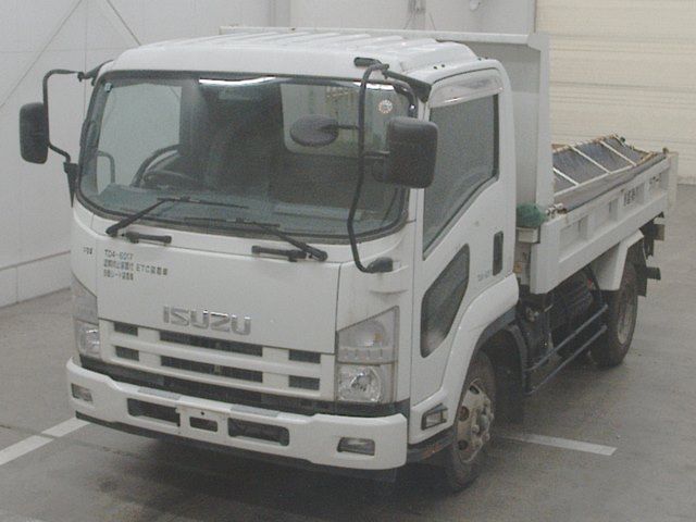2014 Isuzu Forward ダンプ Japan auction vehicle