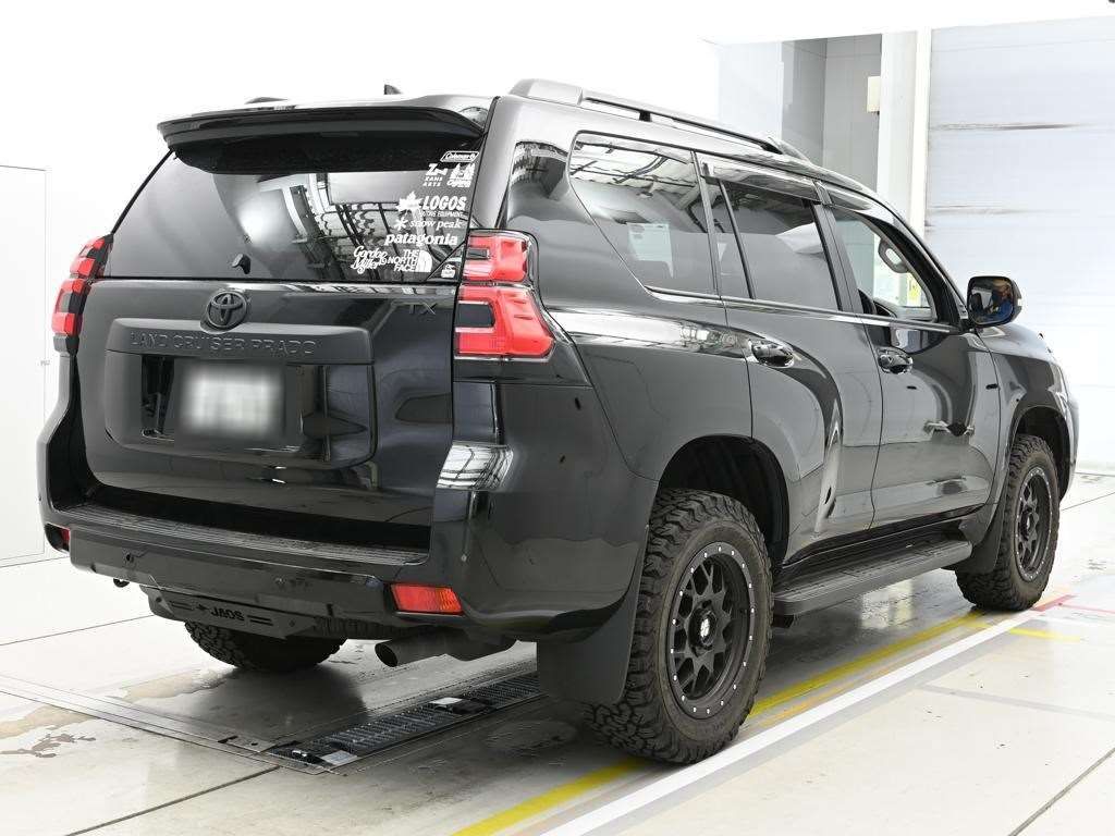 2023 Toyota Land Cruiser Prado TXLパッケージマットブラ 4WD auction photo 2