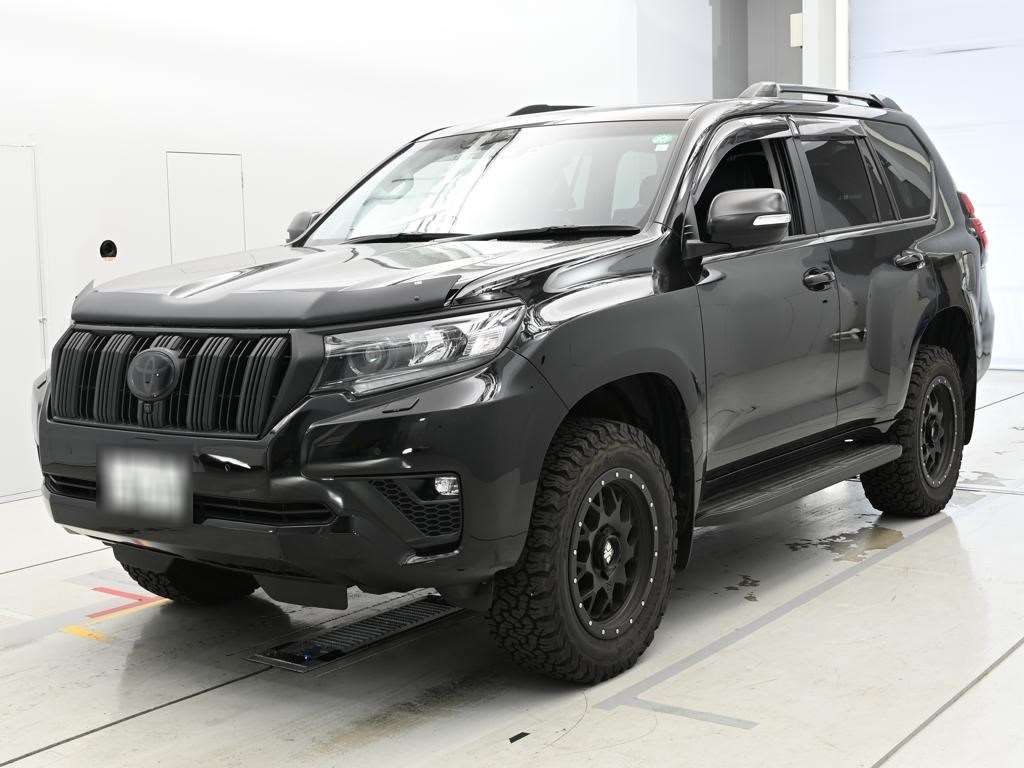 Japan Auction Vehicles 14 2023 Toyota Land Cruiser Prado TXLパッケージマットブラ 4WD auction photo