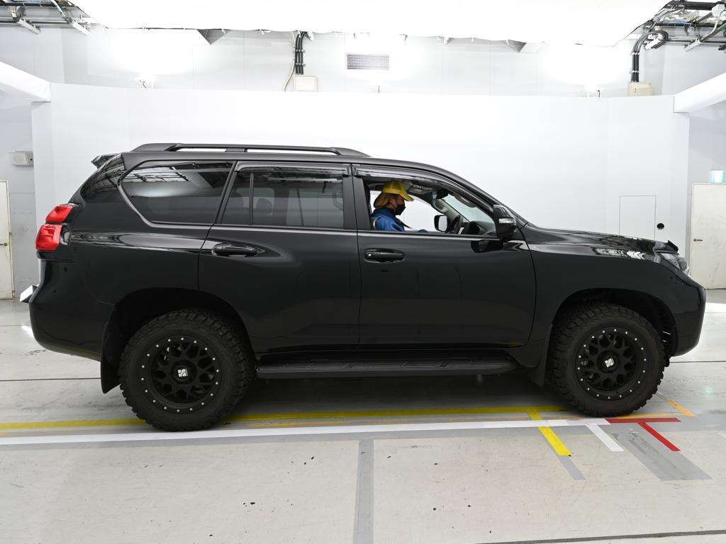 2023 Toyota Land Cruiser Prado TXLパッケージマットブラ 4WD auction photo 3