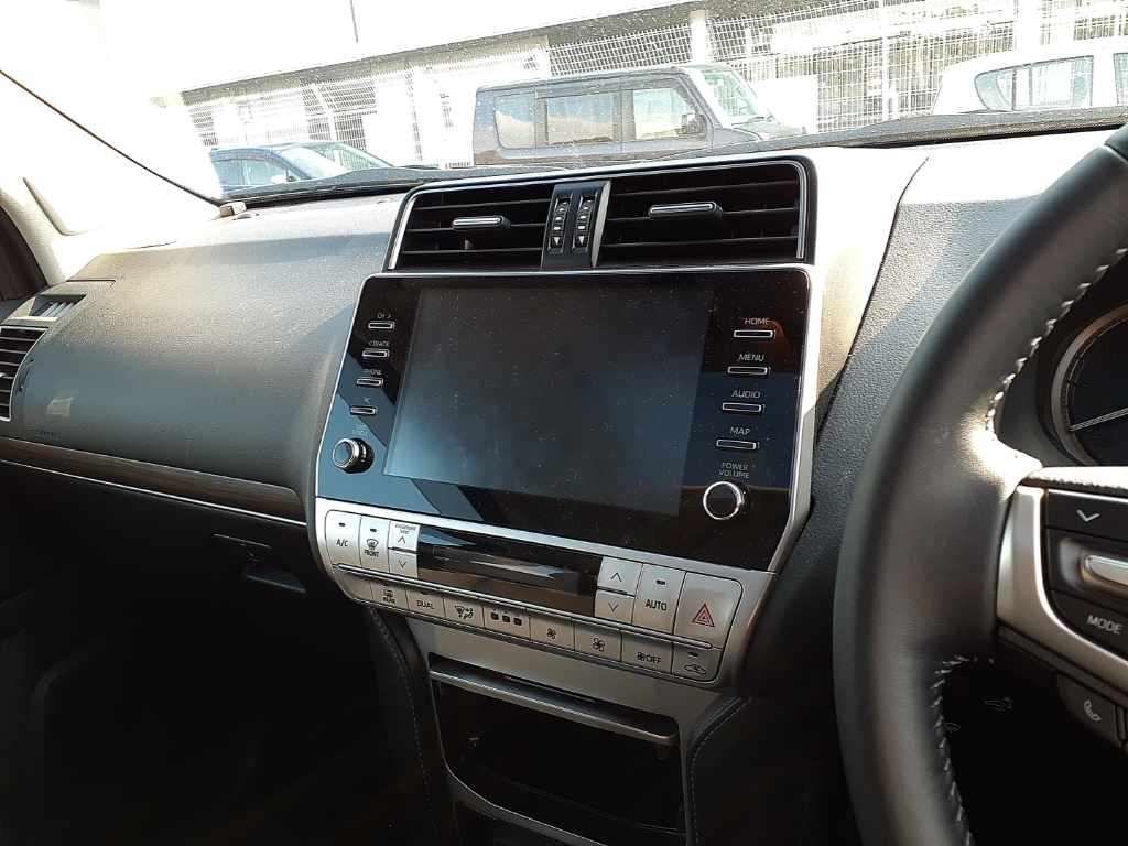 2023 Toyota Land Cruiser Prado TXLパッケージマットブラ 4WD auction photo 12