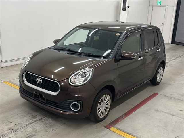 2018 Toyota Passo モーダS auction photo 4