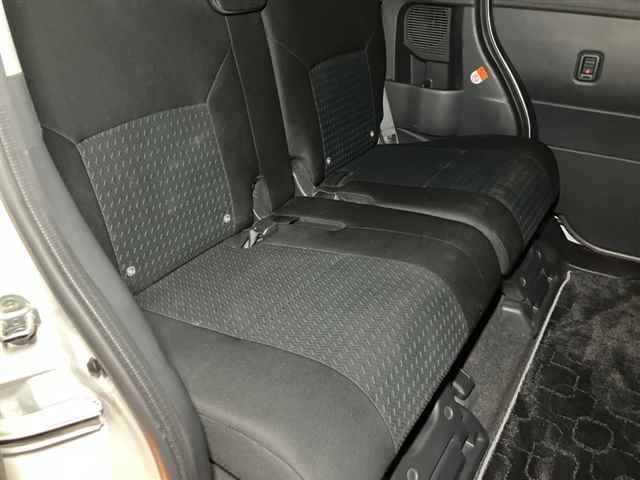 2025 Toyota Roomy カスタムG-T auction photo 8