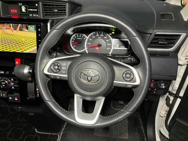 2025 Toyota Roomy カスタムG-T auction photo 3