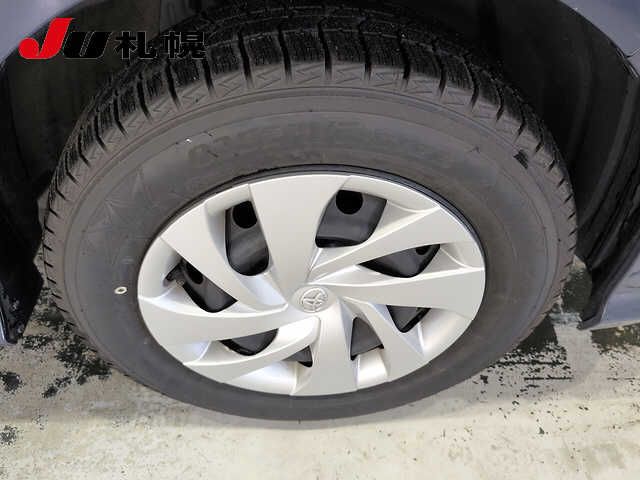 2024 Toyota Yaris 4WD X auction photo 9