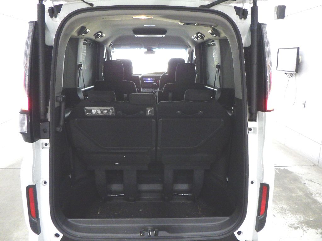 2022 Honda Stepwgn Honda Sensing (7 seats) auction photo 14