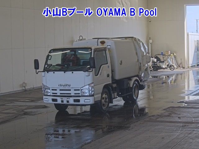 2007 Isuzu Elf ジンカイ Japan auction vehicle