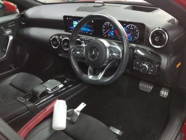 2019 Mercedes-Benz A-Class A180 Style AMG auction photo 3
