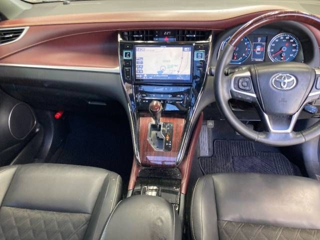 2015 Toyota Harrier プレミアム auction photo 4