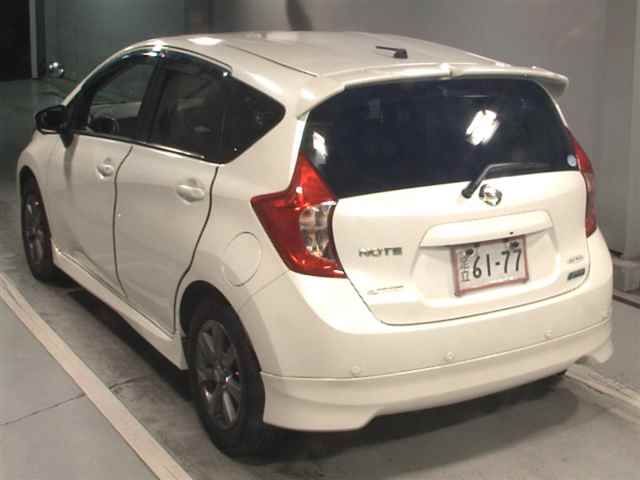 2015 Nissan Note X DIG-Sエアロスタイル auction photo 2