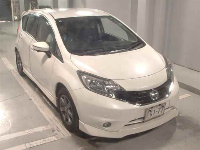 Japan Auction Vehicles 12 2015 Nissan Note X DIG-Sエアロスタイル auction photo
