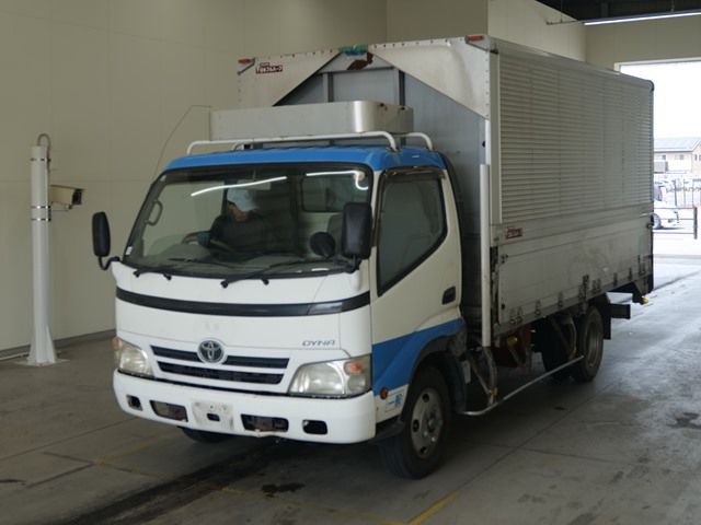 Japan Auction Vehicles 22 2007 Toyota Dyna Aluminum Wing auction photo