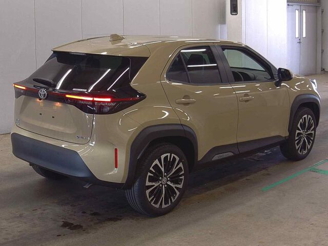2025 Toyota Yaris Cross Hybrid Z auction photo 5