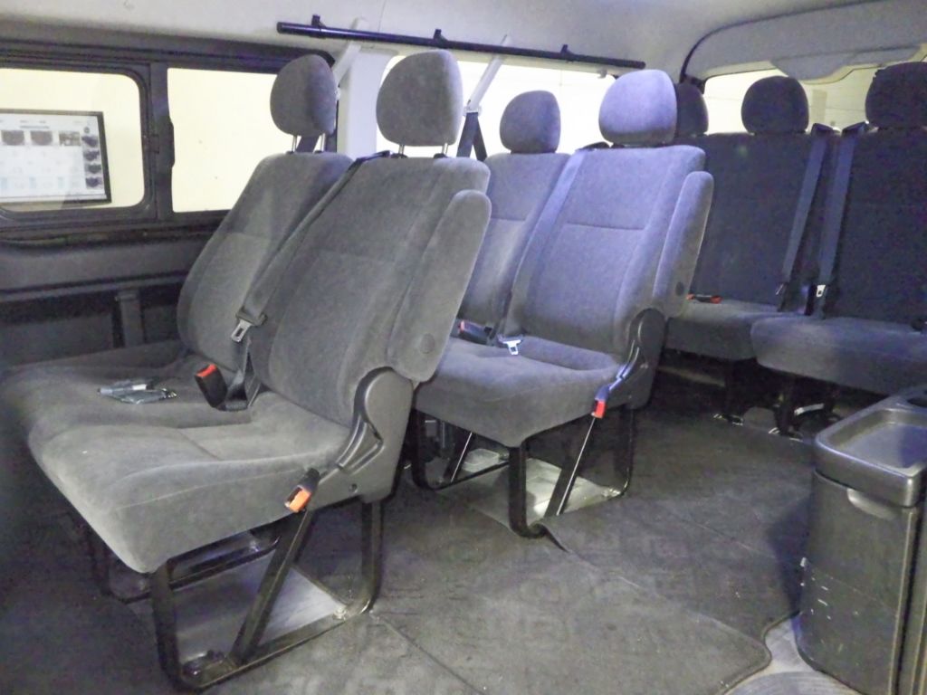 2021 Toyota Hiace 4WD GL auction photo 7