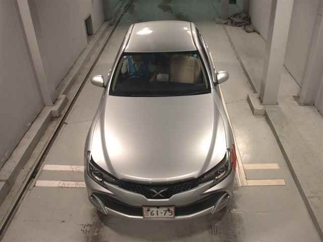 2017 Toyota Mark X auction photo 6
