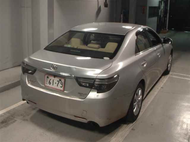 2017 Toyota Mark X auction photo 5