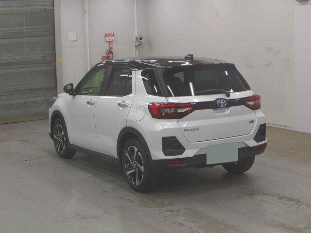 2026 Toyota Raize Hybrid Z auction photo 2