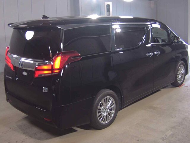 2021 Toyota Alphard G F Package 4WD auction photo 5
