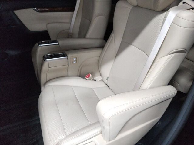 2021 Toyota Alphard G F Package 4WD auction photo 6