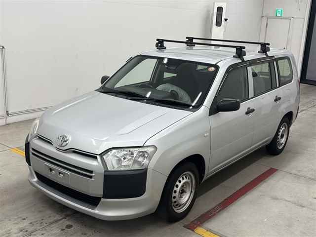 2019 Toyota Probox DXコンフォート auction photo 4