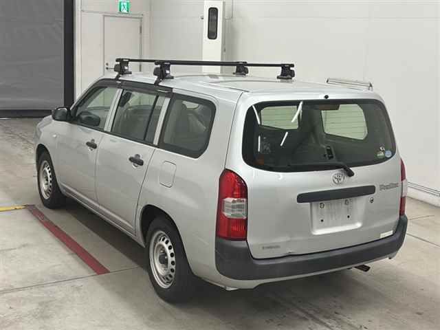 2019 Toyota Probox DXコンフォート auction photo 2