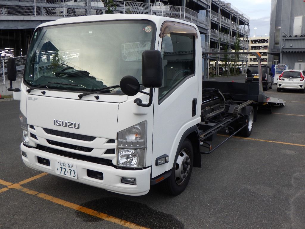 2015 Isuzu Elf 2-ton Sekisaisha auction photo 4