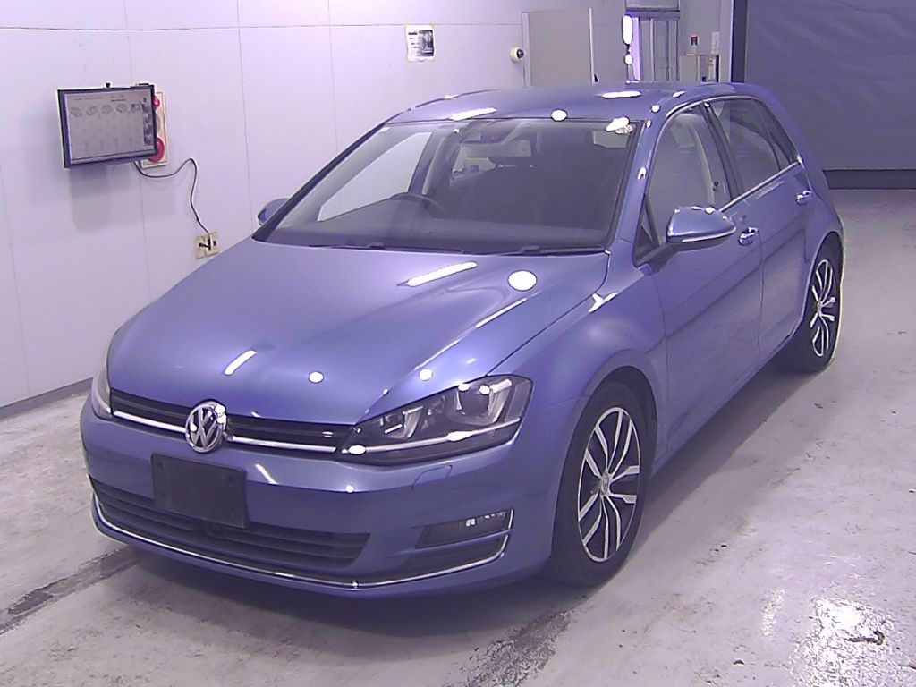 2013 Volkswagen ゴルフ 5HB TSIハイラインBMT auction photo 4