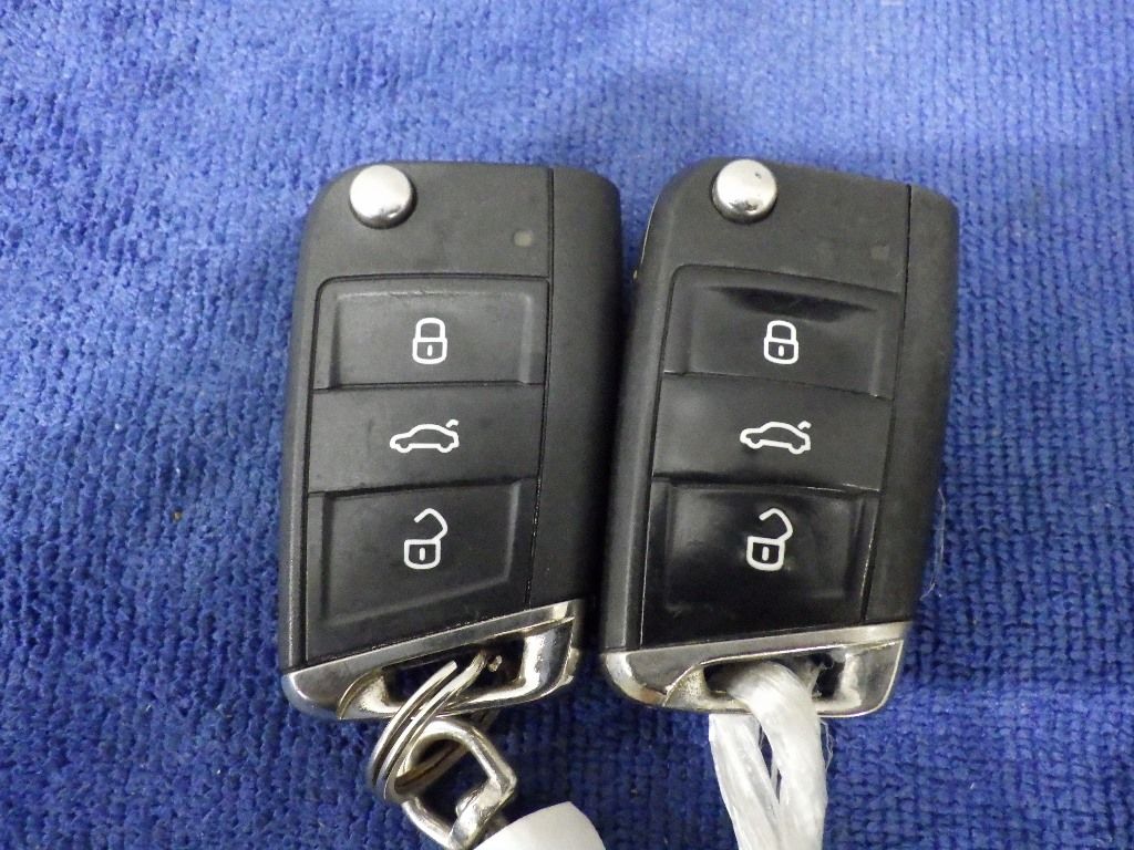 2013 Volkswagen ゴルフ 5HB TSIハイラインBMT auction photo 14