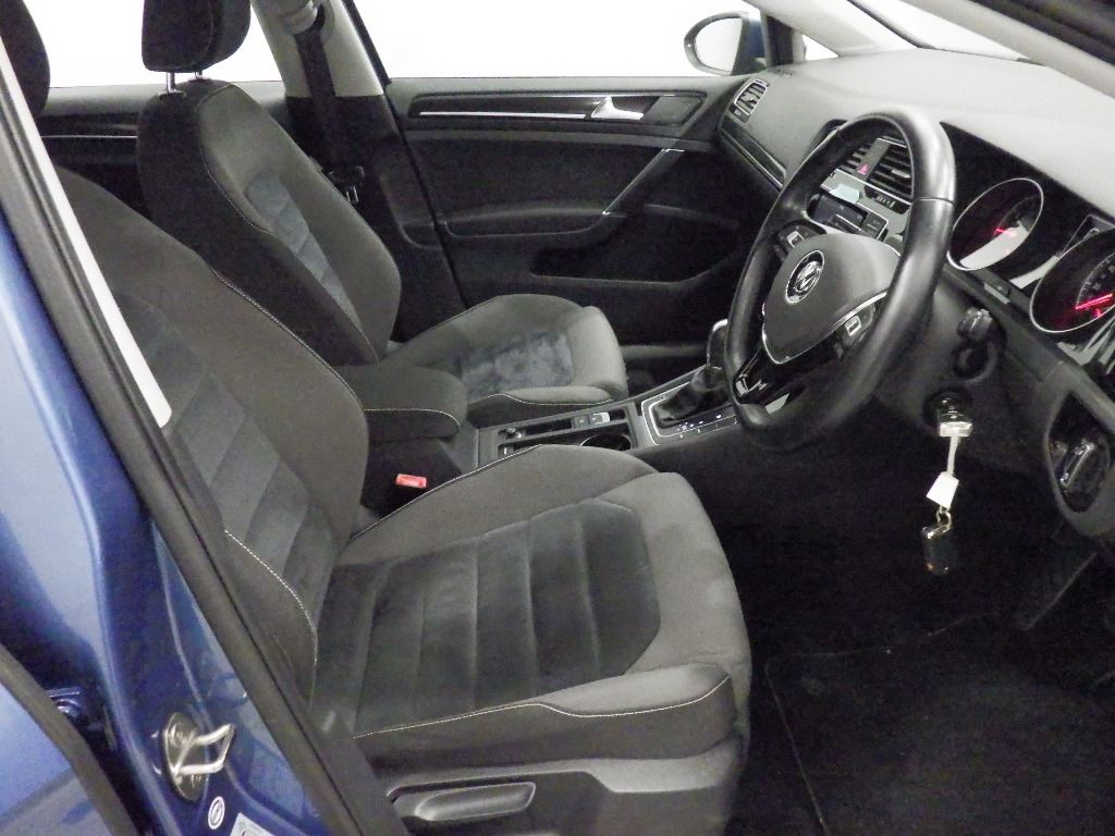 2013 Volkswagen ゴルフ 5HB TSIハイラインBMT auction photo 6