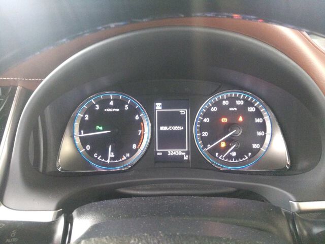 2019 Toyota Harrier premium auction photo 6