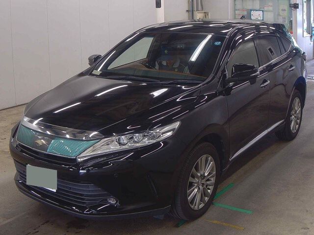 2019 Toyota Harrier premium auction photo 4