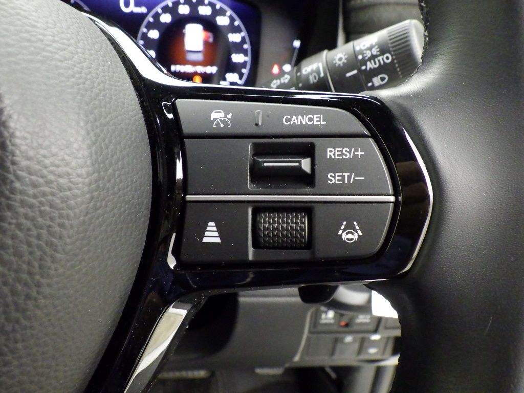2022 Honda Stepwgn 4WD プレミアムライン auction photo 9