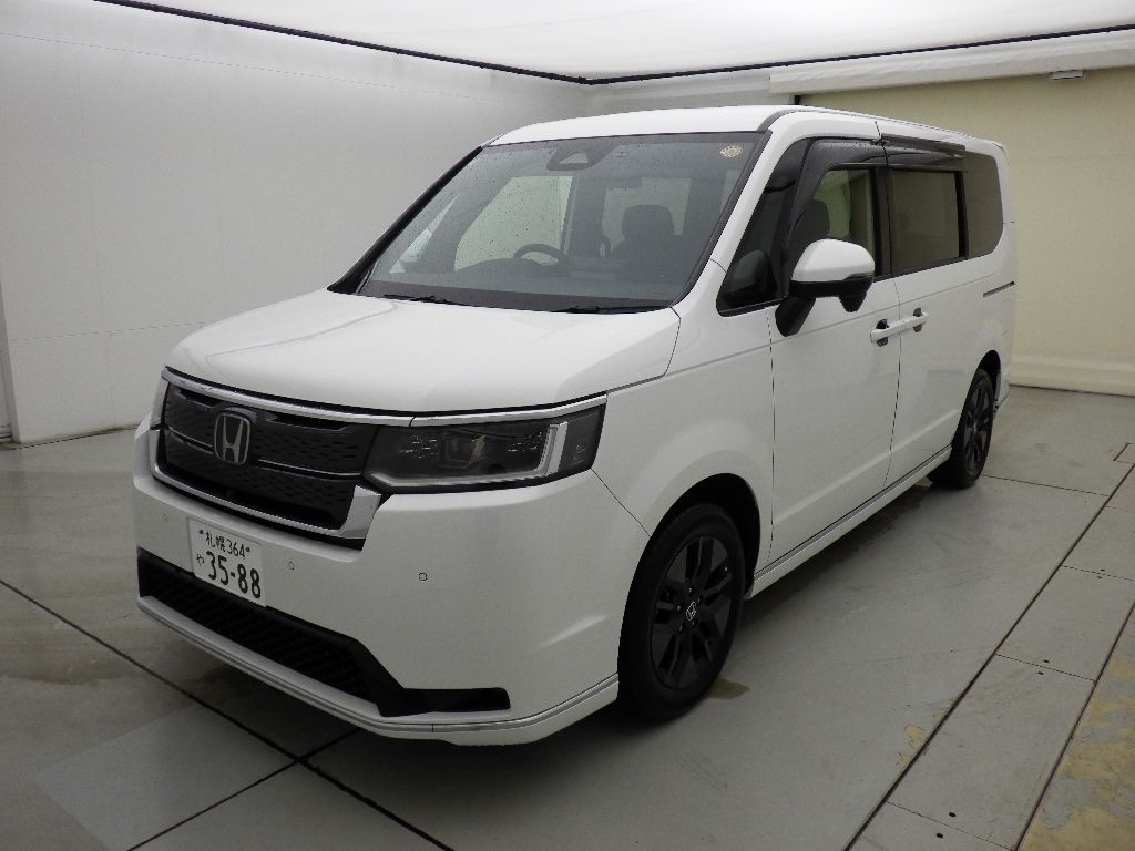 2022 Honda Stepwgn 4WD プレミアムライン auction photo 4