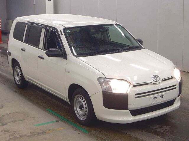 Japan Auction Vehicles 8 2023 Toyota Probox G auction photo