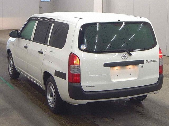 2023 Toyota Probox G auction photo 2