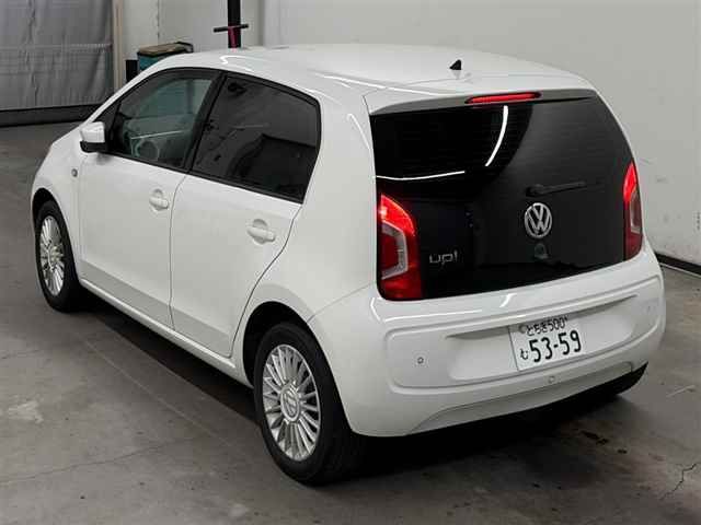 2012 Volkswagen VWアップ5HB High Up auction photo 2