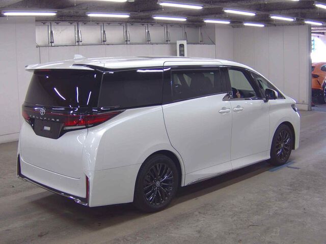 2025 Toyota Vellfire Z Premier auction photo 5