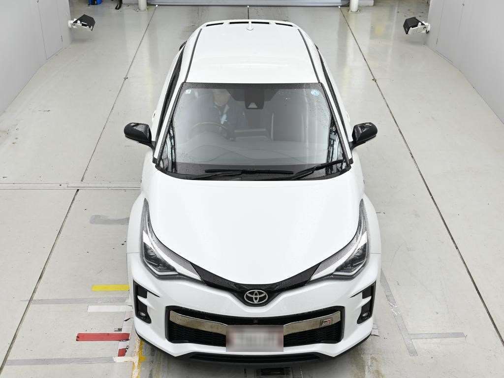 2023 Toyota C-HR S-T GRスポーツ 4WD auction photo 7