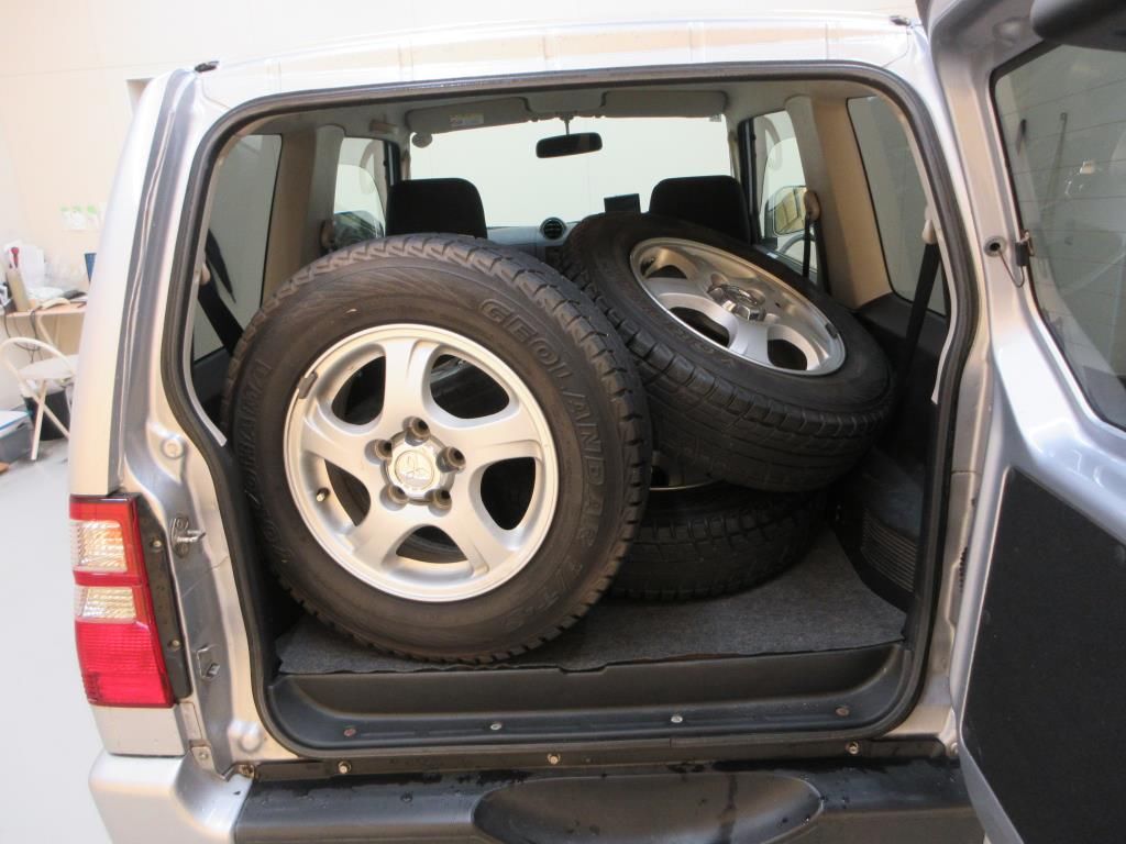 2008 Mitsubishi Pajero Mini 4WD VR auction photo 8