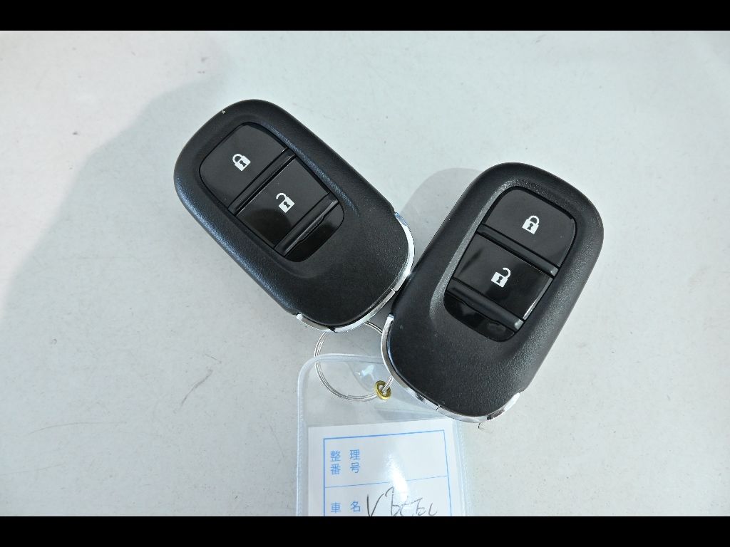 2021 Honda Vezel G auction photo 13