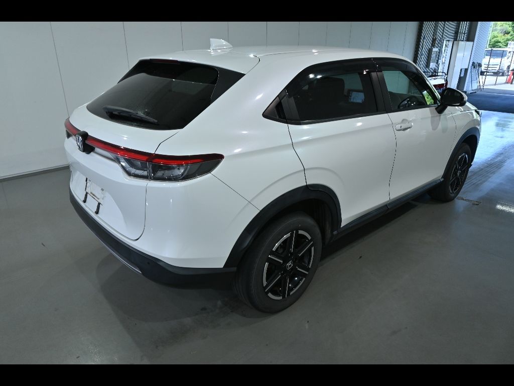 2021 Honda Vezel G auction photo 2