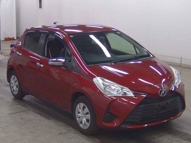 2017 Toyota Vitz ジュエラ Japan auction vehicle