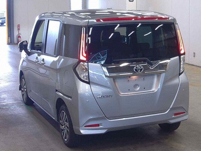2025 Toyota Roomy Custom G auction photo 2