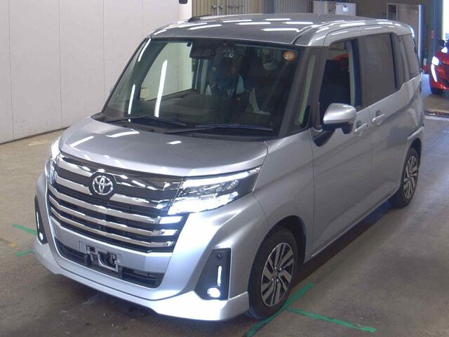 2025 Toyota Roomy Custom G auction photo 4