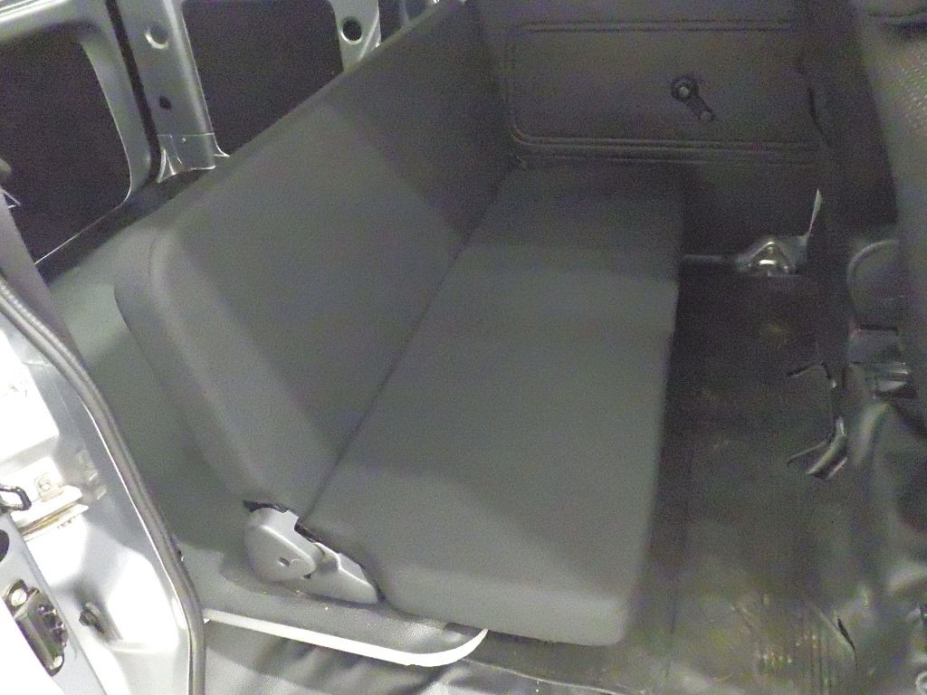 2020 Daihatsu ハイゼット カーゴ 4WD Cruise Turbo SAIII auction photo 7