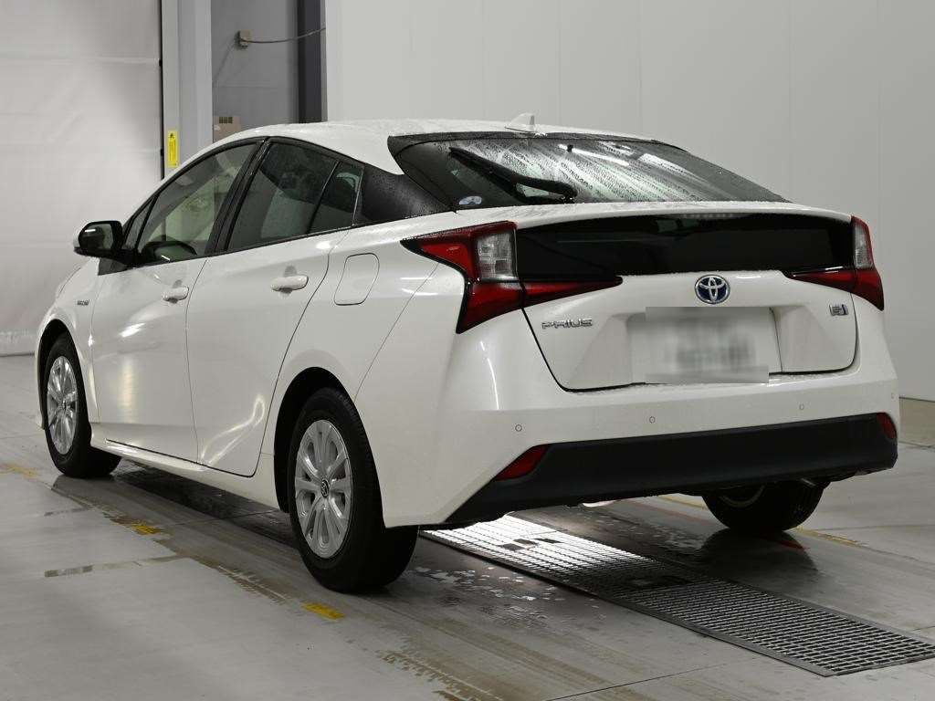 2020 Toyota Prius S auction photo 6