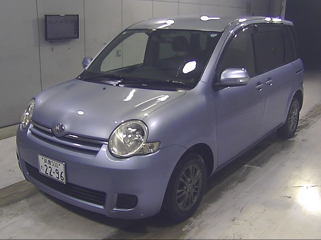 2013 Toyota Sienta X L Package auction photo 4