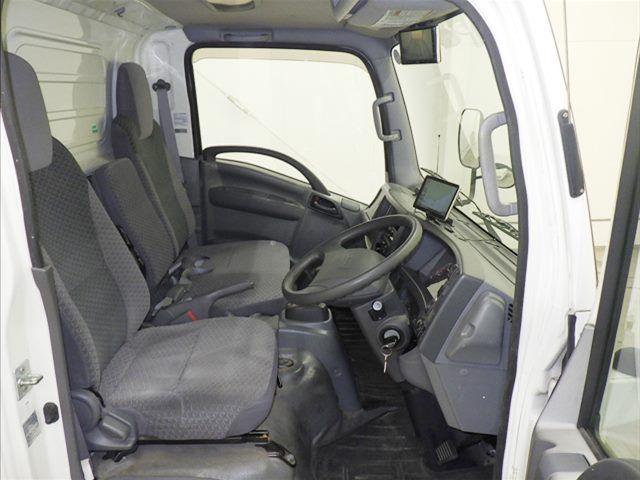2018 Isuzu Elf バン auction photo 6